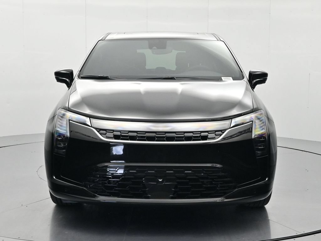 New 2027 Chrysler Pacifica Limited w/ Family Tech Group FWD image 2