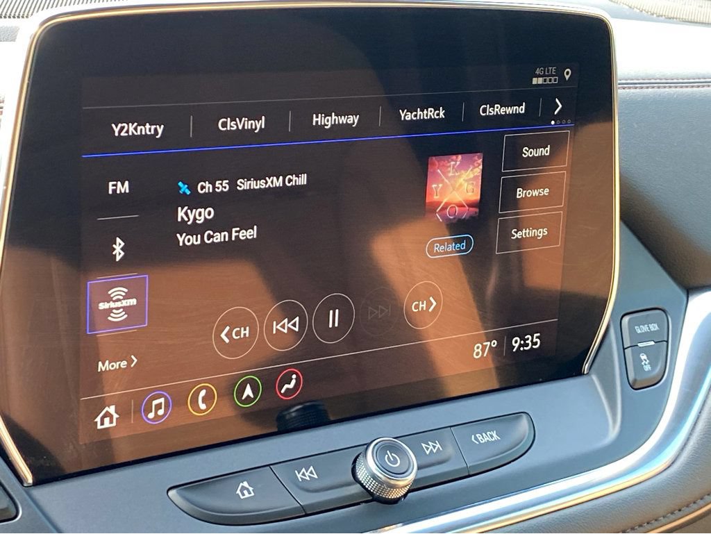 New 2024 Chevrolet Blazer Premier w/ Driver Confidence II Package FWD image 13