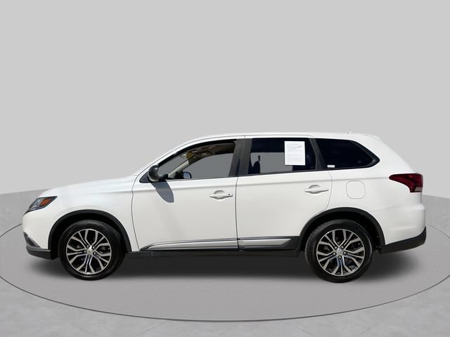 Used 2016 Mitsubishi Outlander ES AWD/4WD image 6