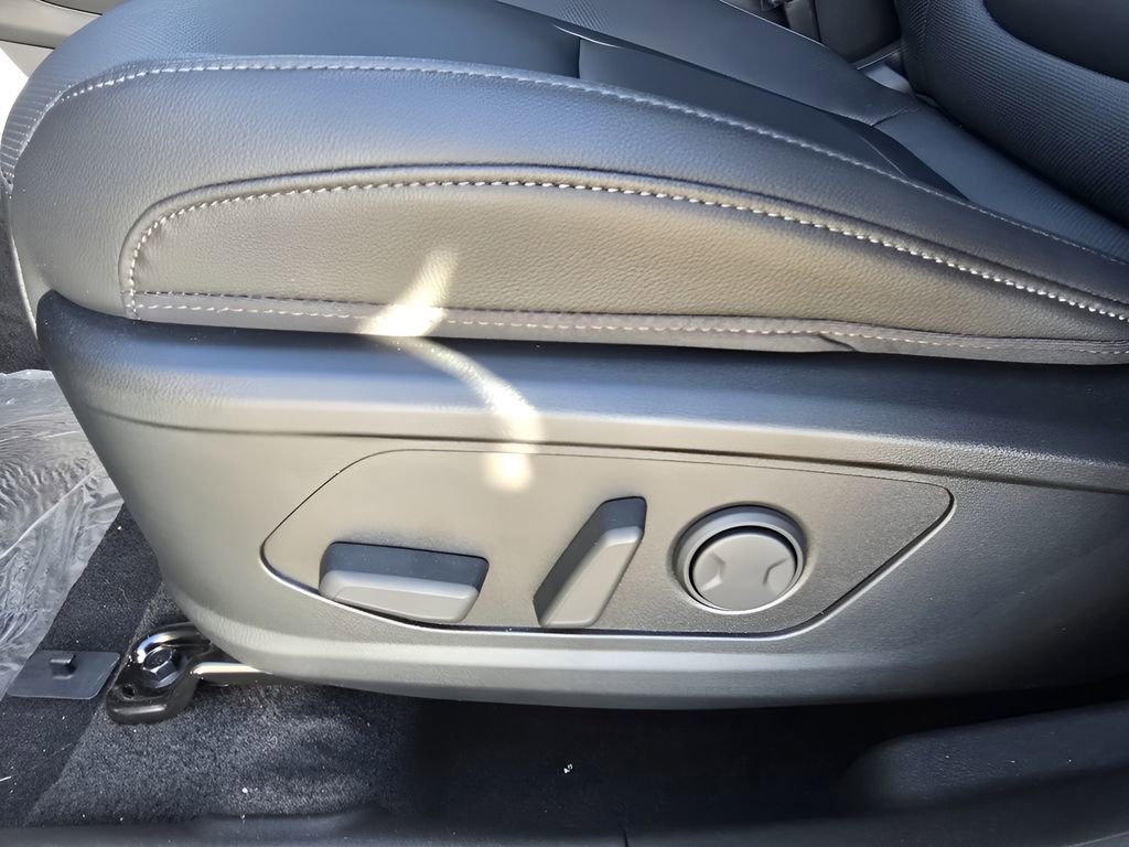 New 2026 Hyundai Santa Cruz SEL image 16