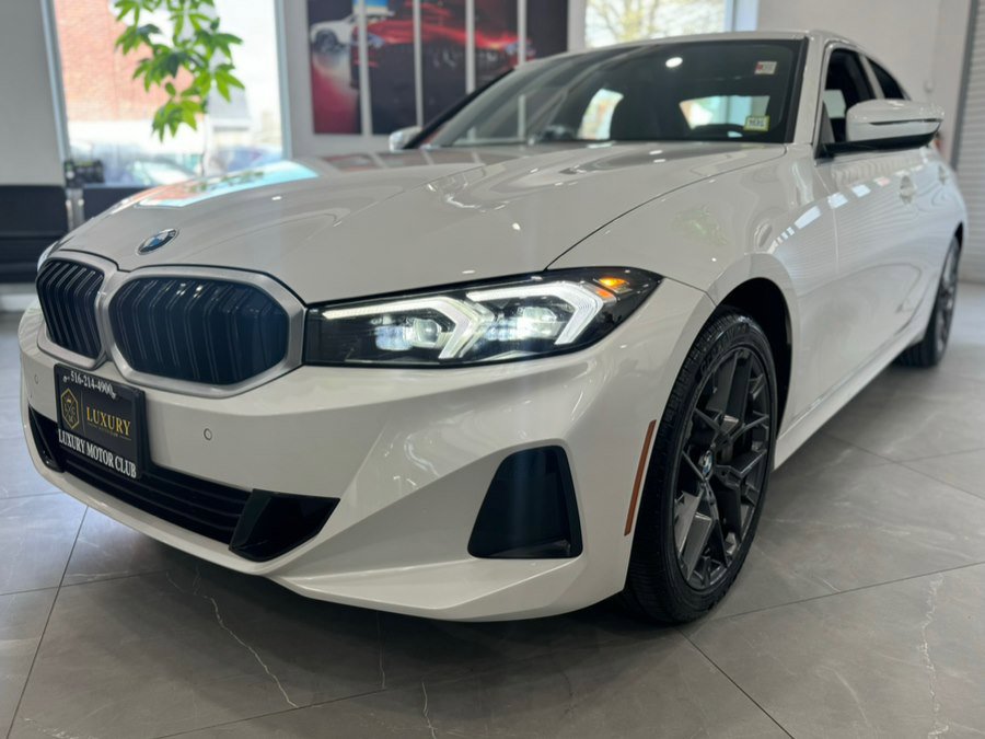 Used 2025 BMW 330i Sedan image 3