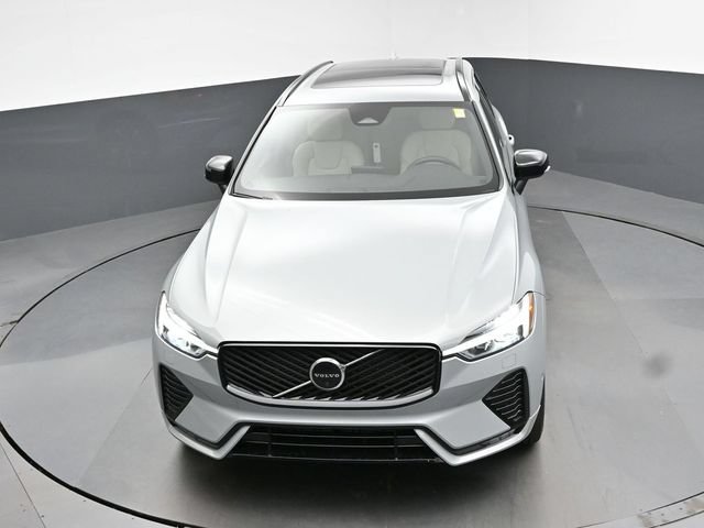 New 2026 Volvo XC60 B5 Plus w/ Protection Package Premier AWD/4WD image 46