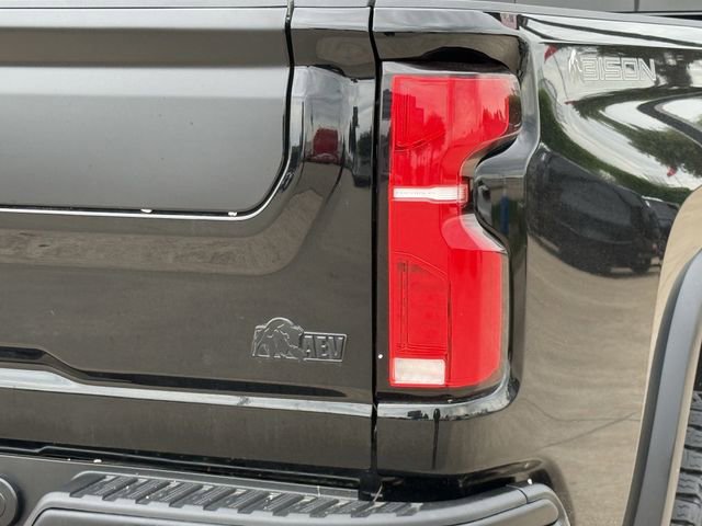 Used 2024 Chevrolet Silverado 2500 ZR2 w/ ZR2 Bison Edition AWD/4WD image 8