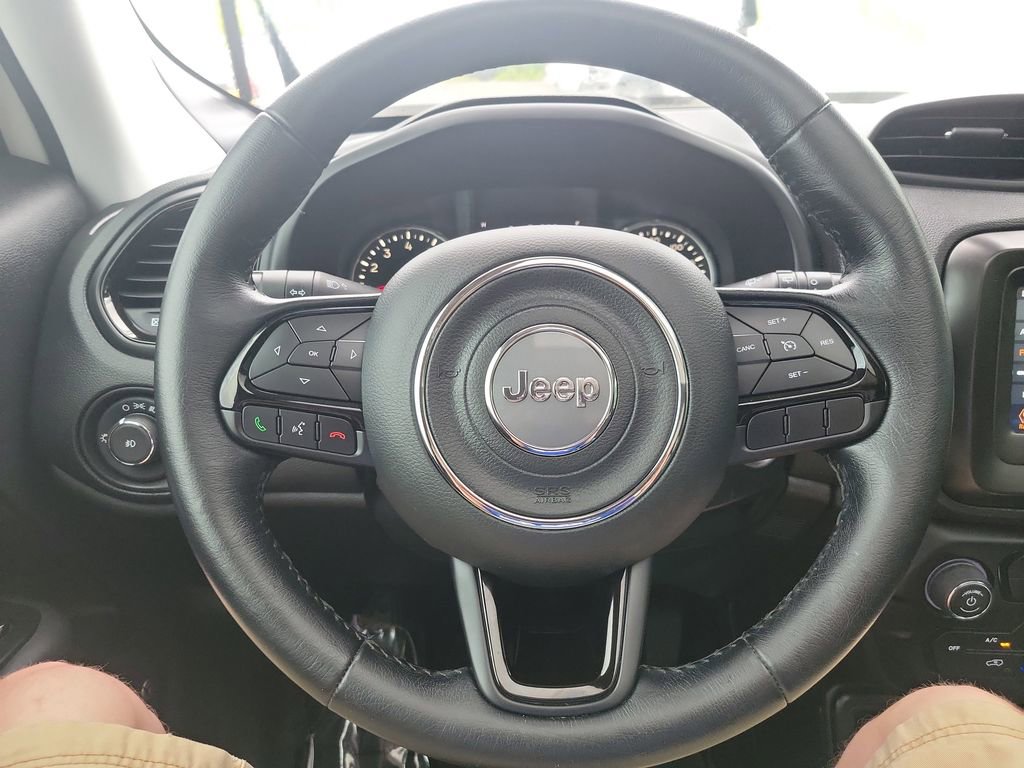 Used 2019 Jeep Renegade Altitude w/ Quick Order Package 22M FWD image 24