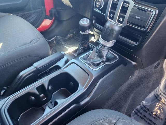 Used 2023 Jeep Wrangler Sport AWD/4WD image 12