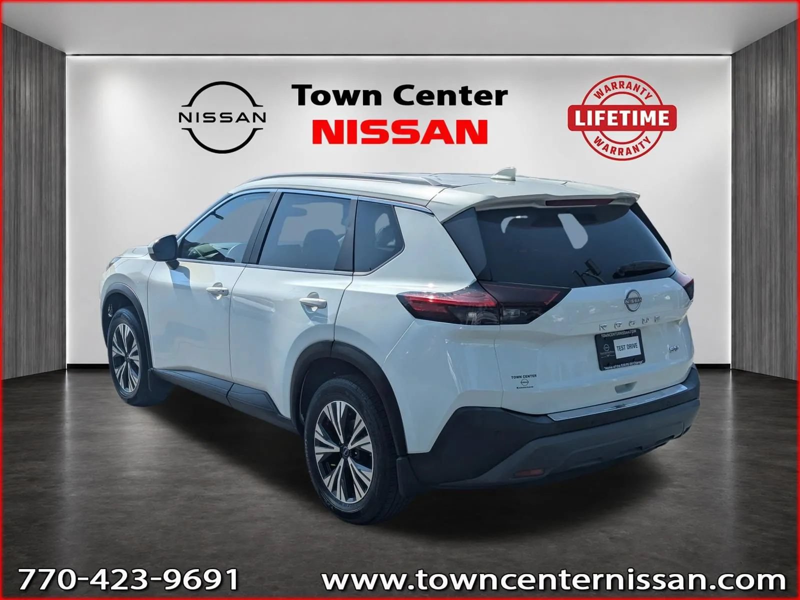 Certified 2023 Nissan Rogue SV w/ SV Premium B Package FWD image 5