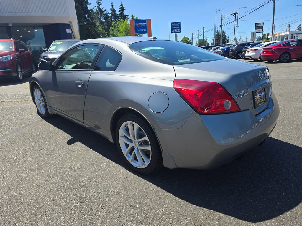 Used 2009 Nissan Altima 3.5 SE w/ Premium Pkg FWD image 5