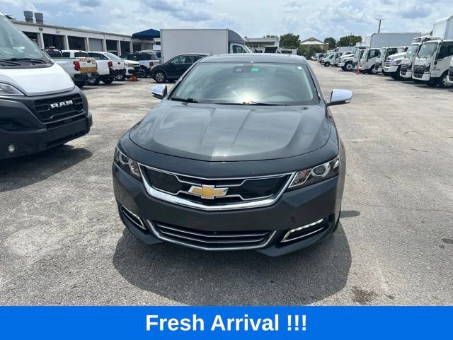 Used 2018 Chevrolet Impala Premier w/ Premier Confidence Package FWD image 3