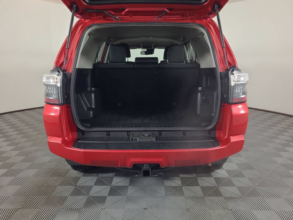 Used 2022 Toyota 4Runner SR5 Premium AWD/4WD image 24