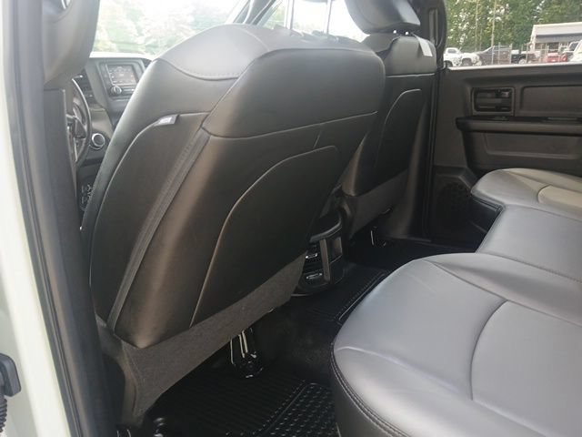 Used 2022 RAM 2500 Tradesman w/ Chrome Appearance Group AWD/4WD image 27