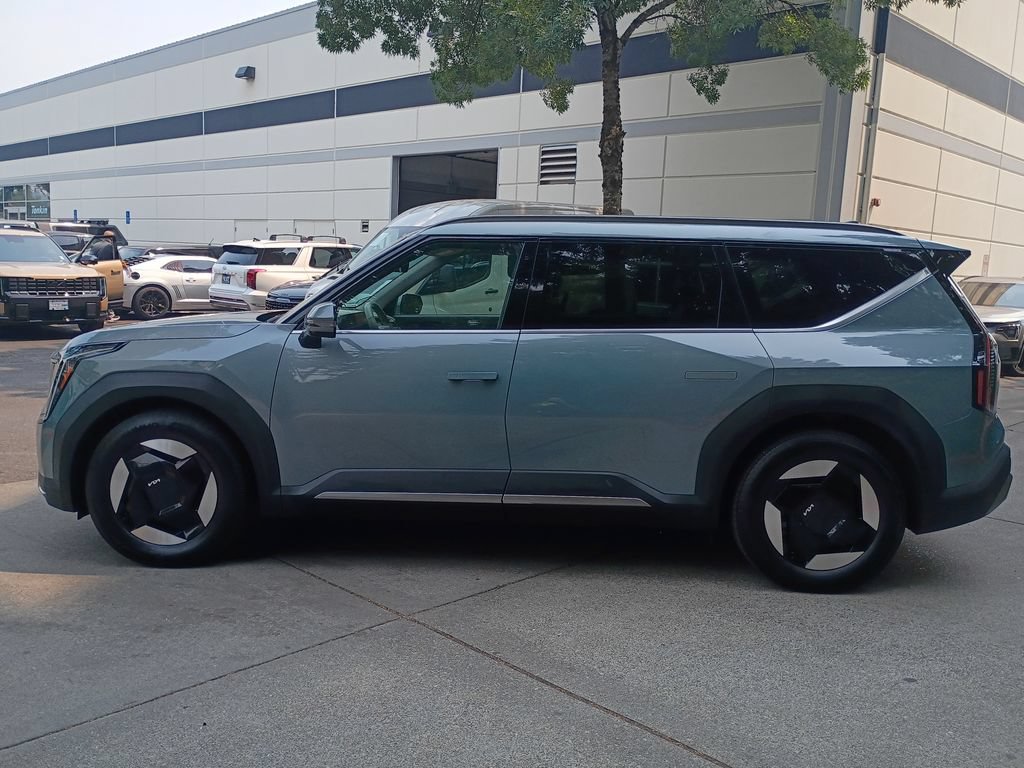 Certified 2024 Kia EV9 Wind AWD/4WD image 7