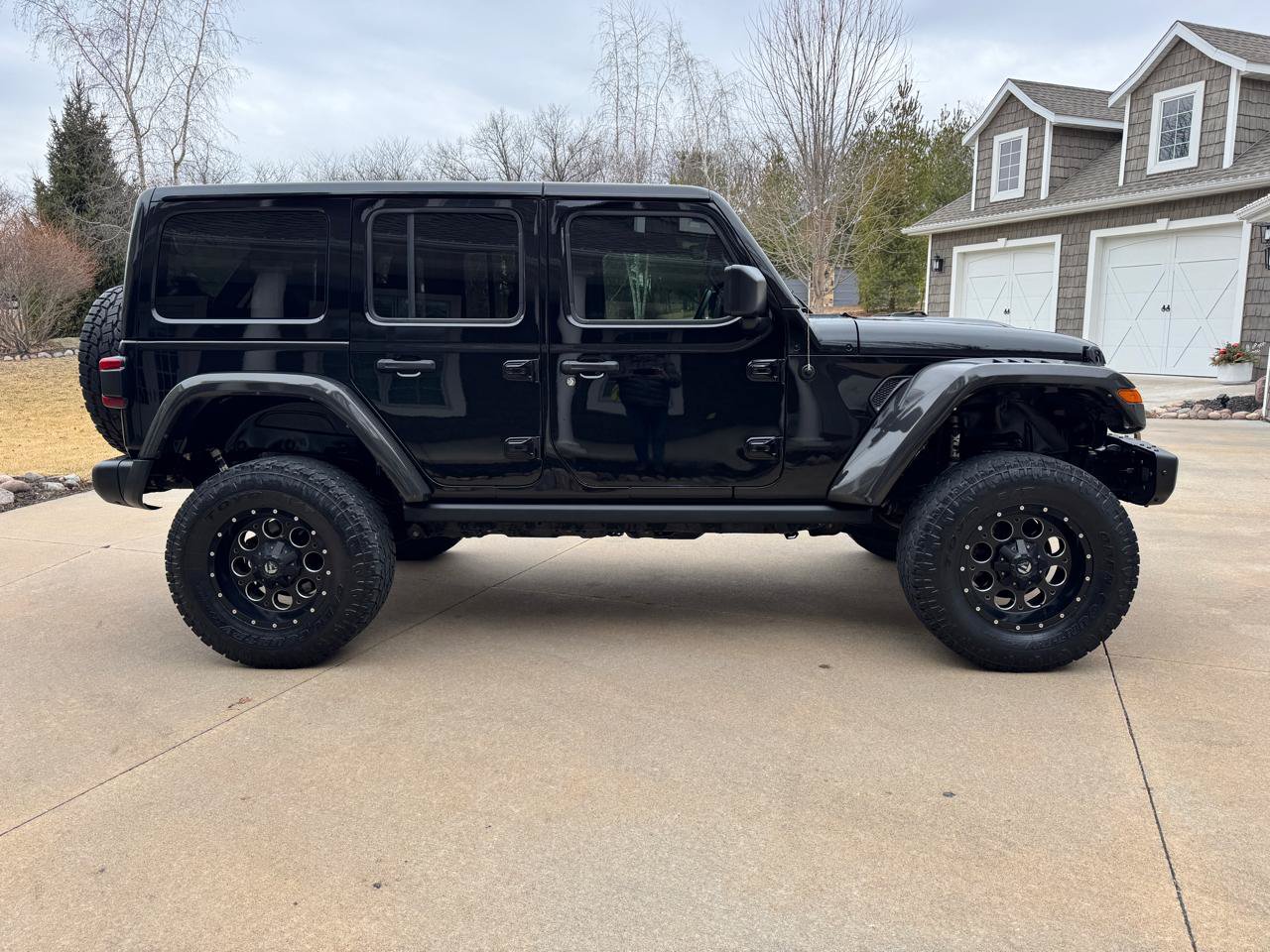 Used 2018 Jeep Wrangler Unlimited Rubicon w/ Steel Bumper Group AWD/4WD image 7