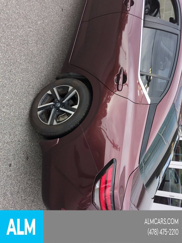 Used 2024 Nissan Sentra SV FWD image 9