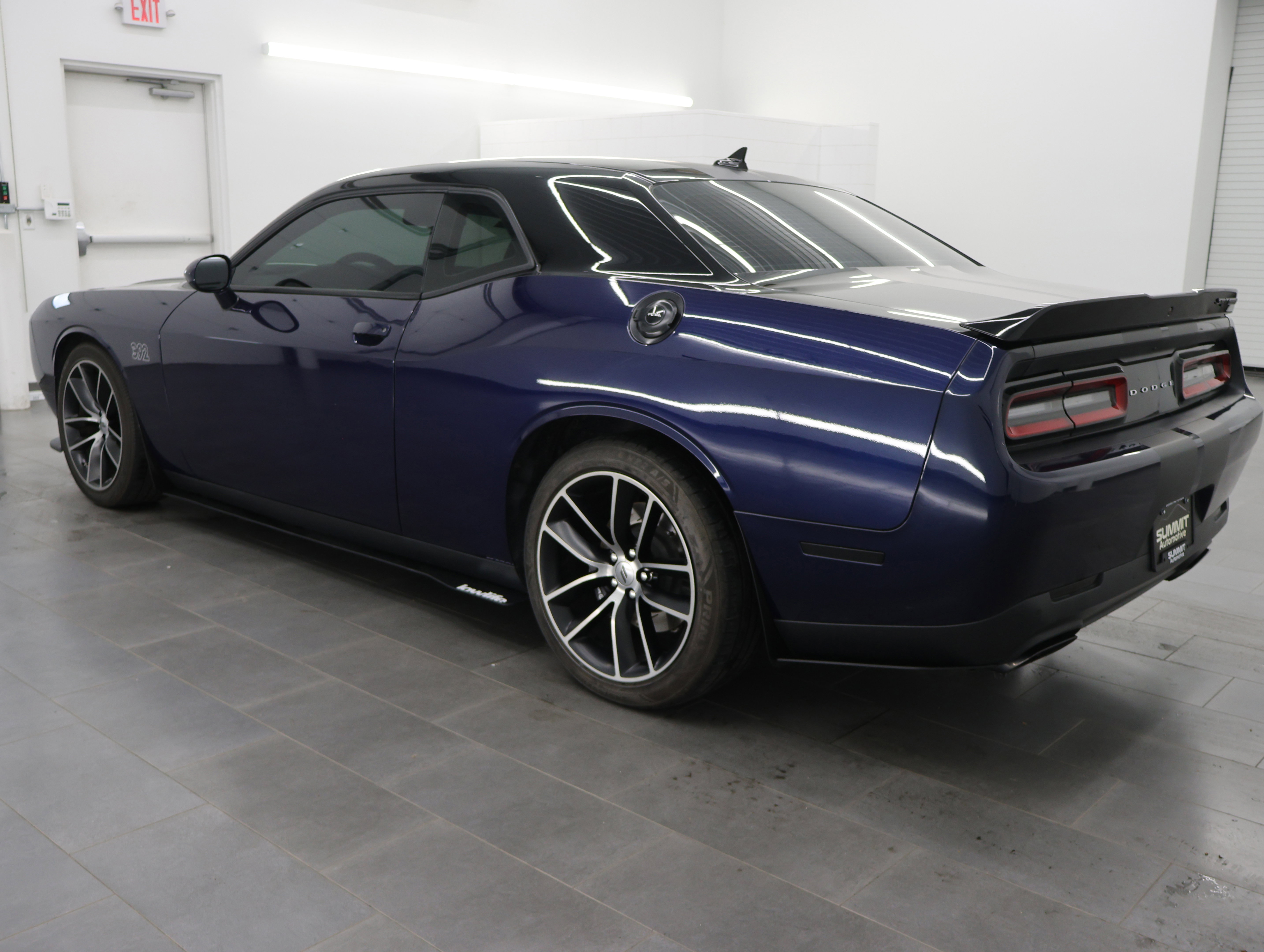 Used 2017 Dodge Challenger R/T Scat Pack RWD image 6