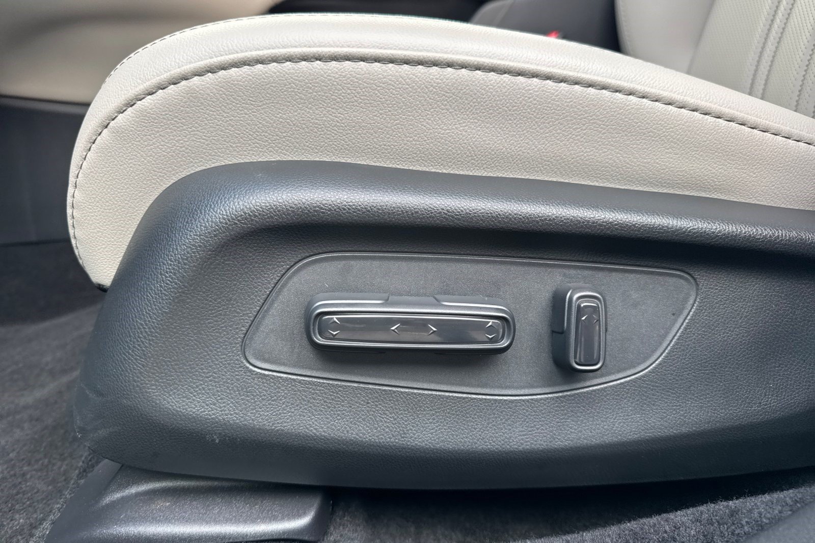 Certified 2027 Honda HR-V EX-L image 14