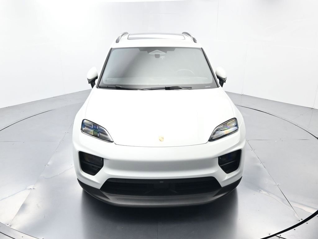 Certified 2024 Porsche Macan 4 Electric image 43
