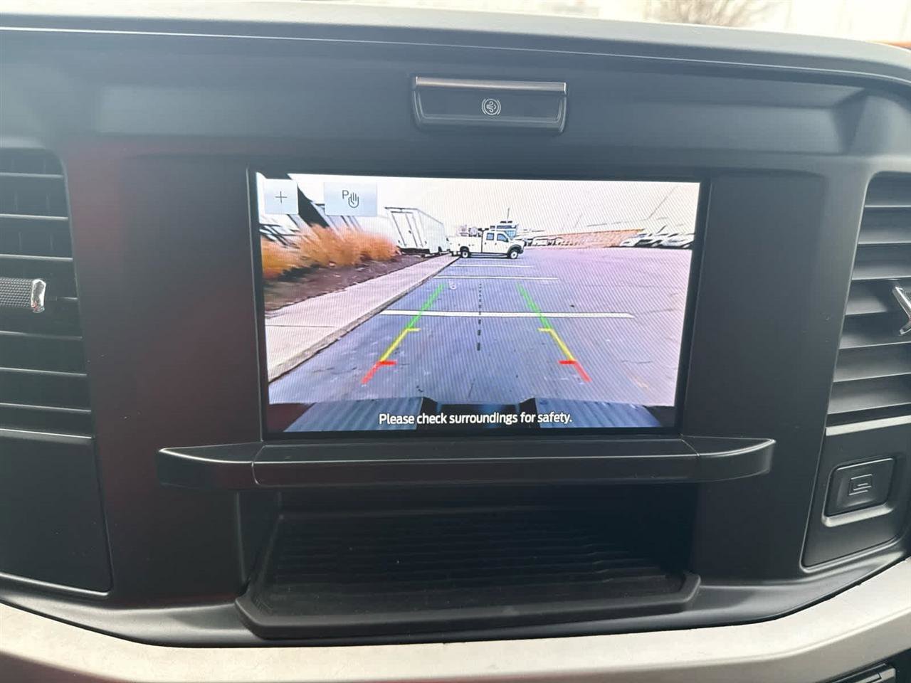 Used 2025 Ford F350 XLT image 15