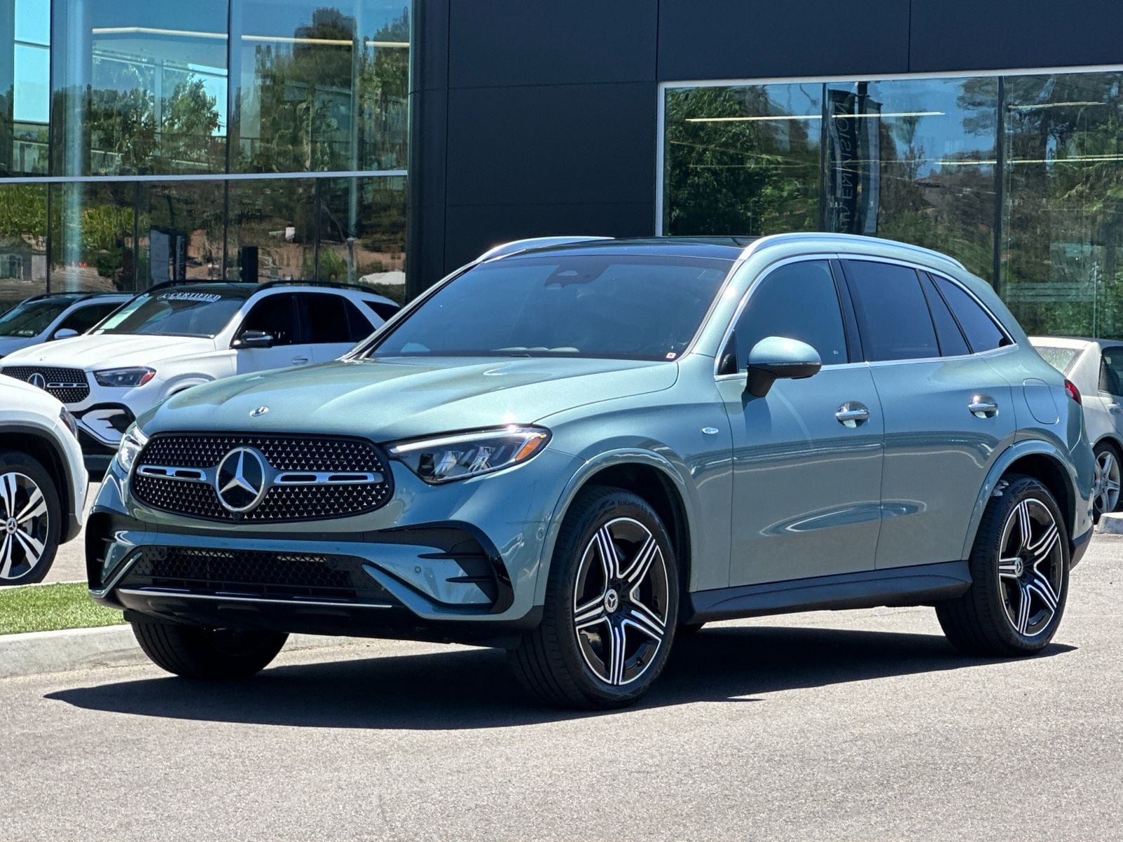 Certified 2025 Mercedes-Benz GLC 350e 4MATIC image 8