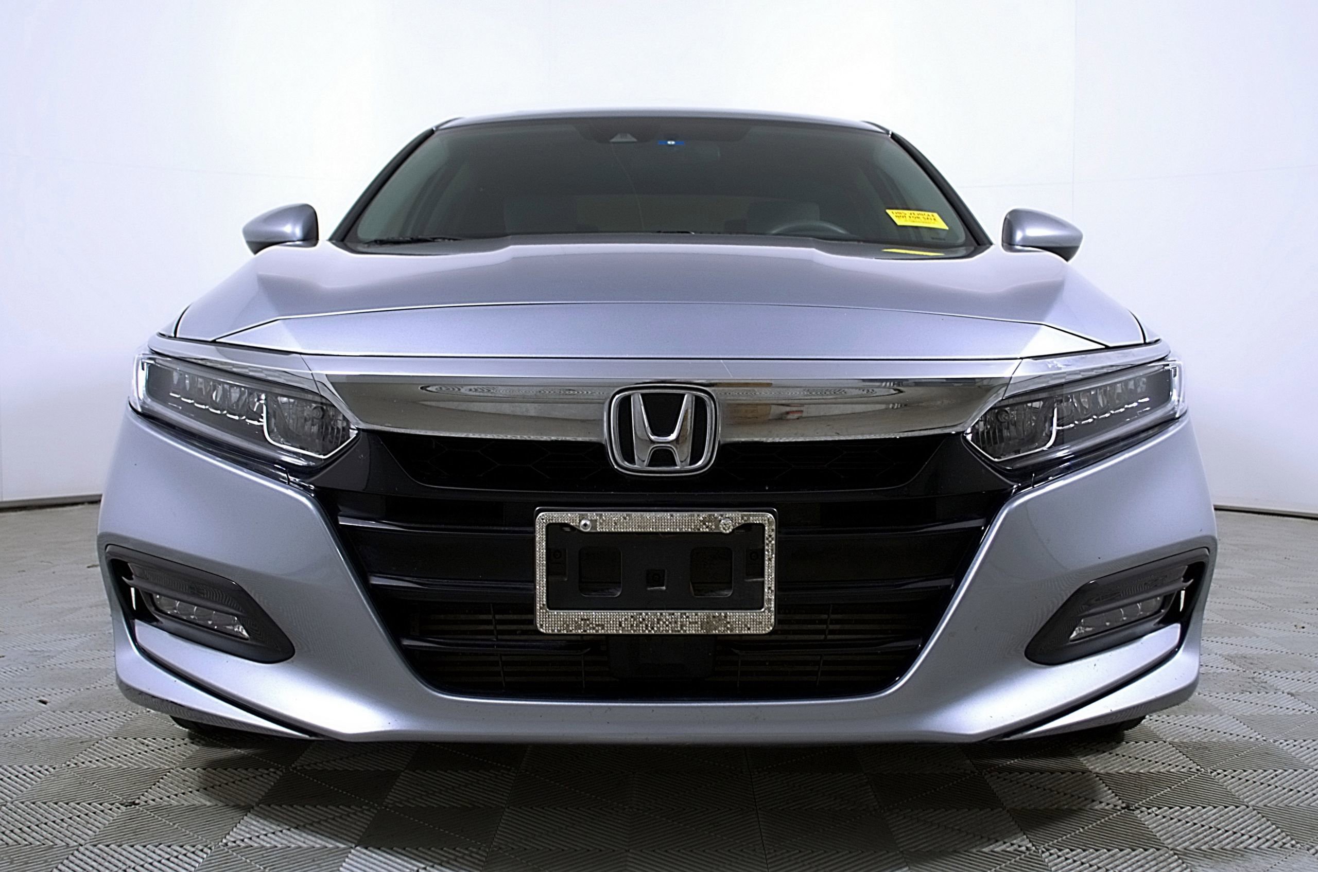 Used 2018 Honda Accord EX image 5