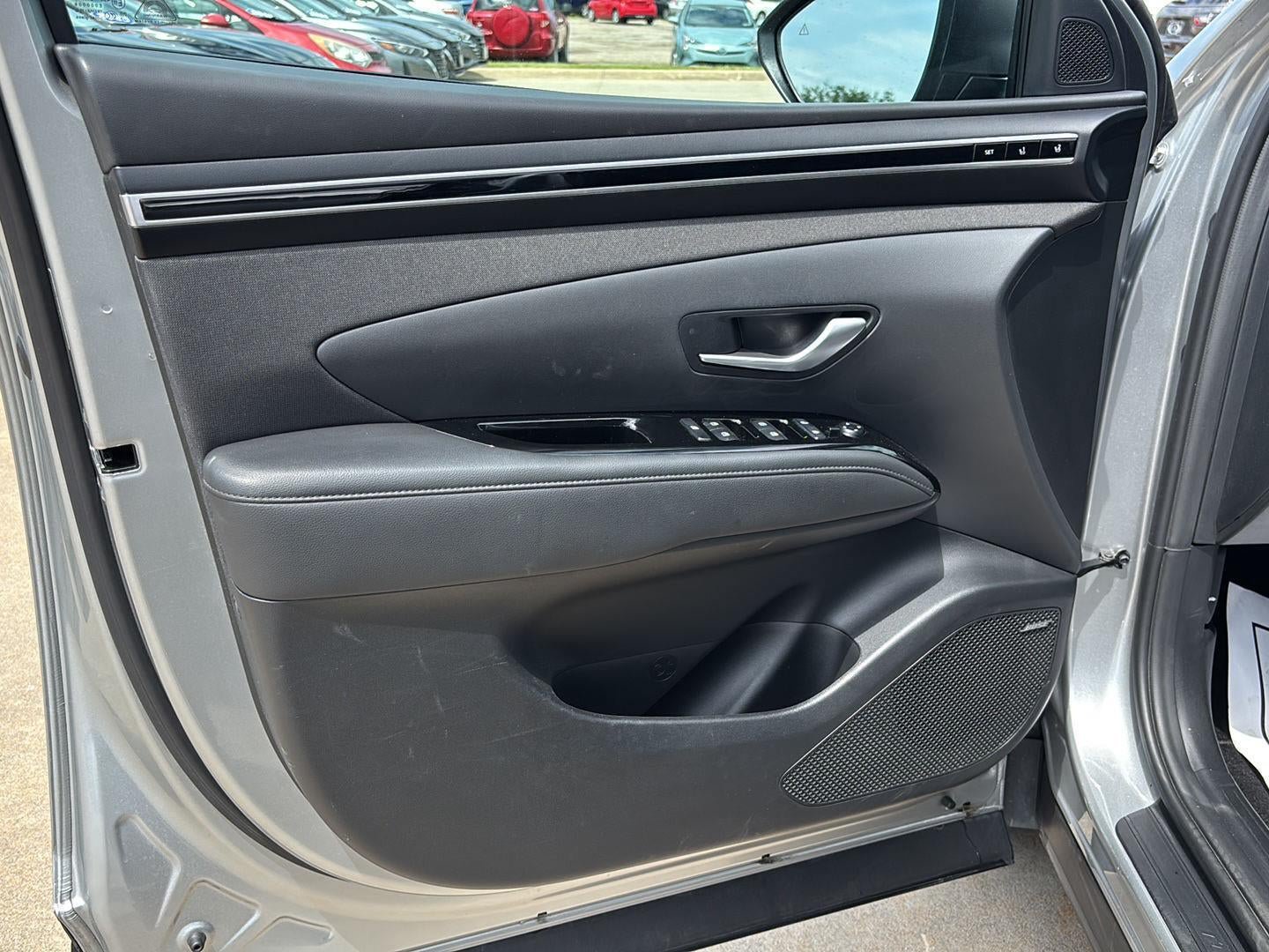 Used 2023 Hyundai Tucson Limited w/ Cargo Package AWD/4WD image 9