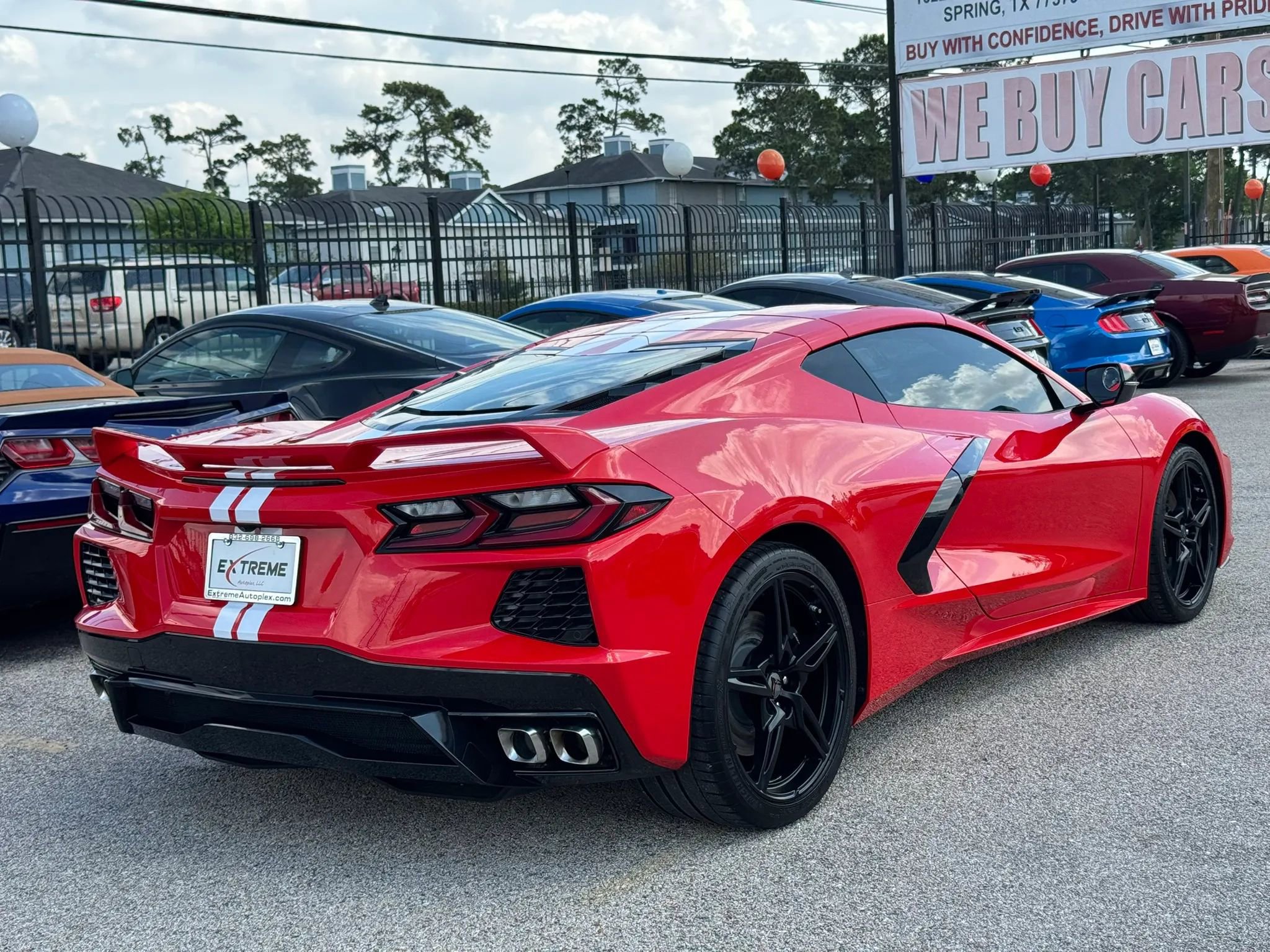 Used 2022 Chevrolet Corvette Stingray Coupe w/ Z51 Performance Package image 9
