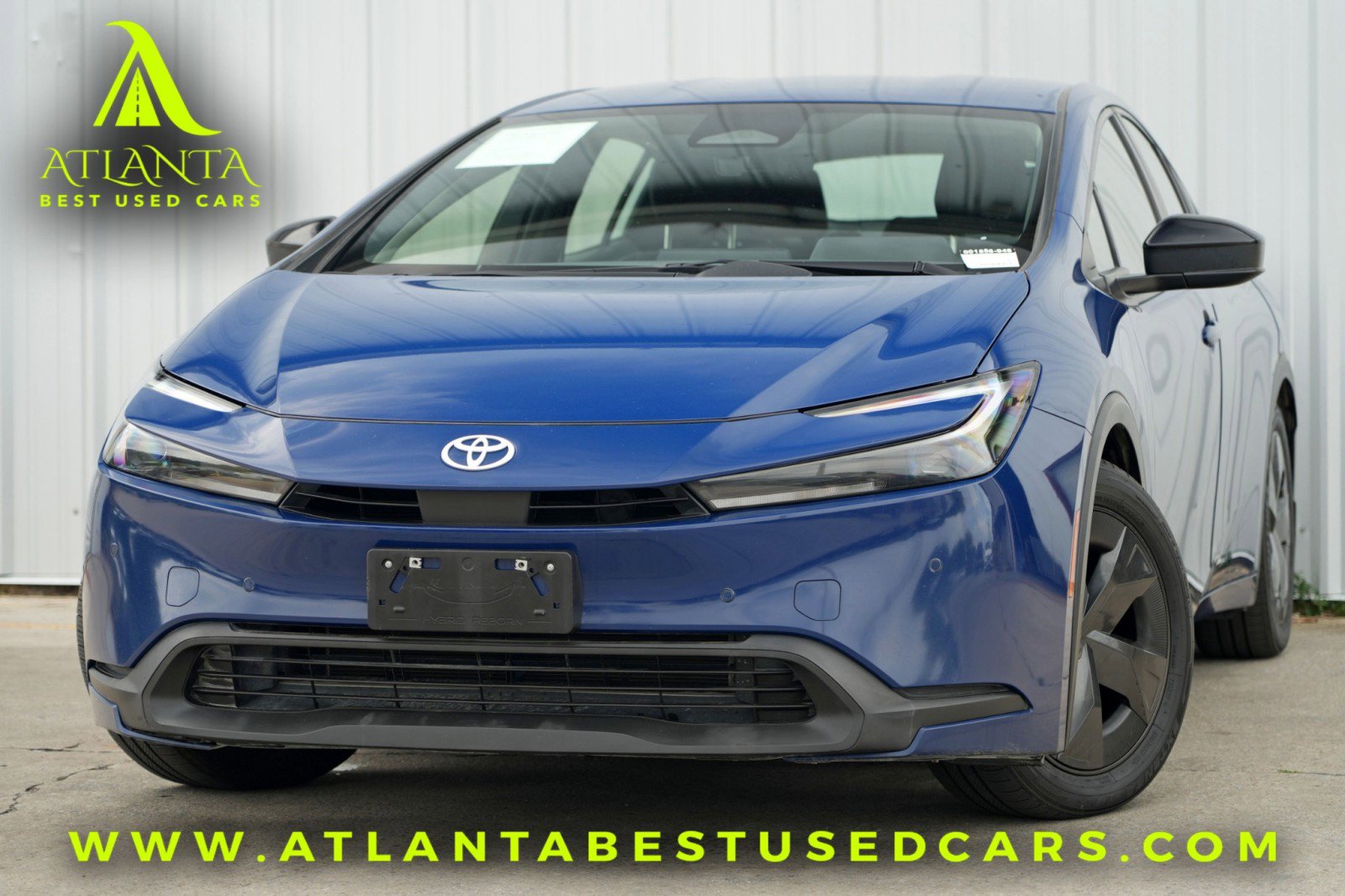 Used 2023 Toyota Prius LE