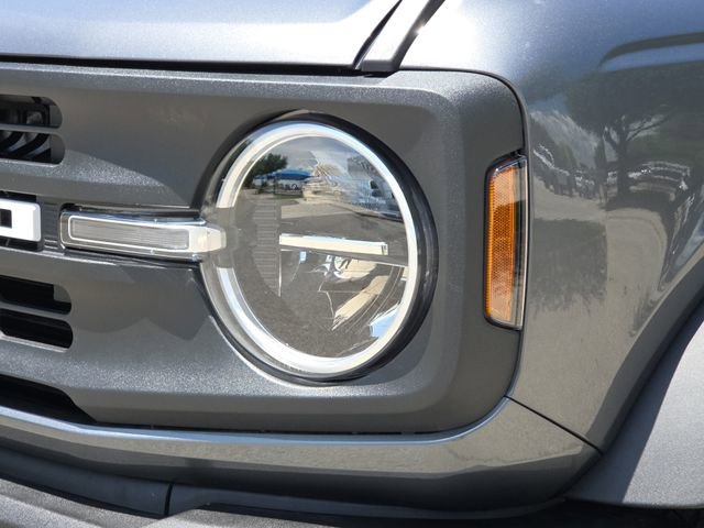 New 2025 Ford Bronco 4-Door image 4
