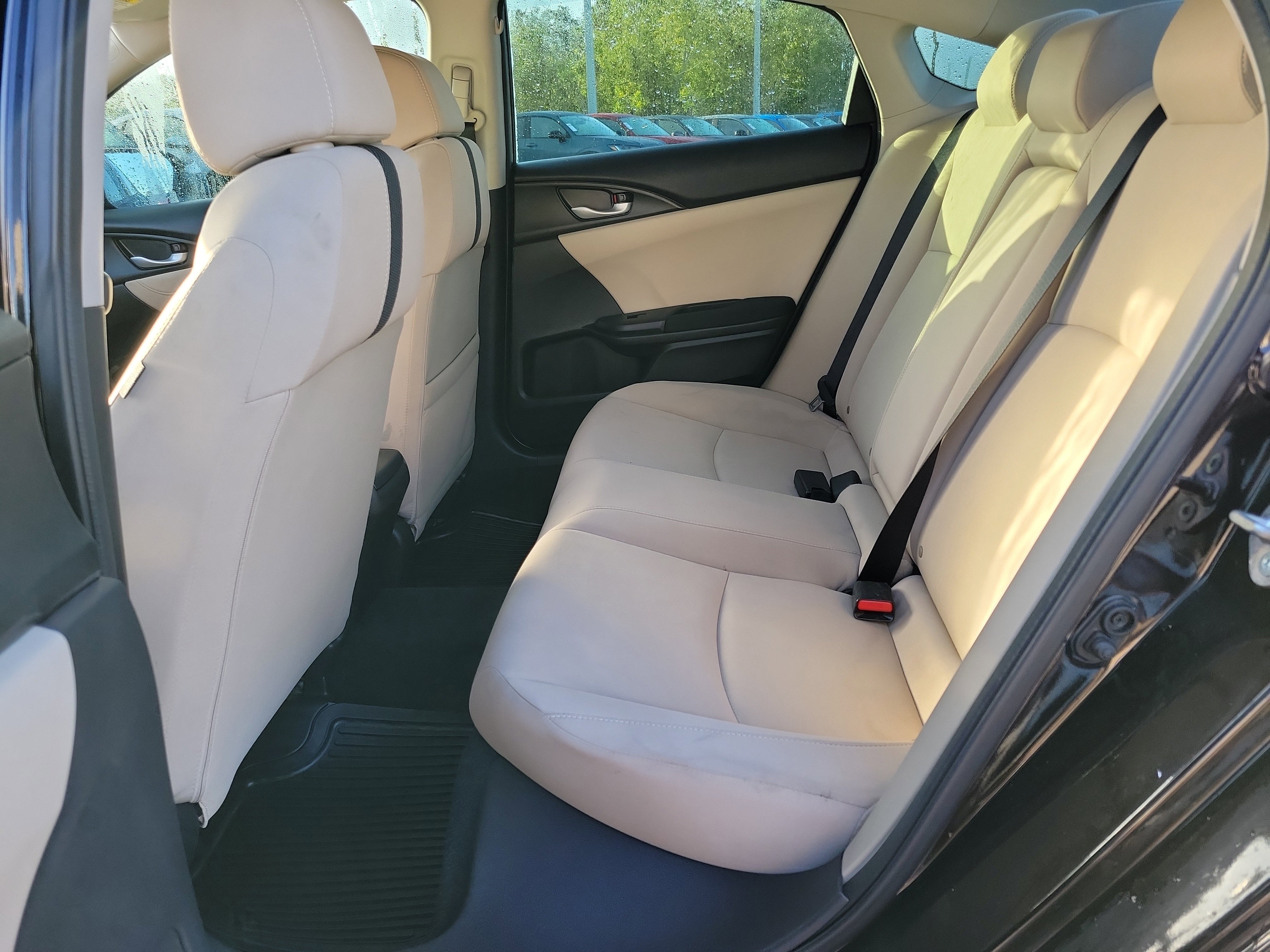 Used 2018 Honda Civic EX image 11