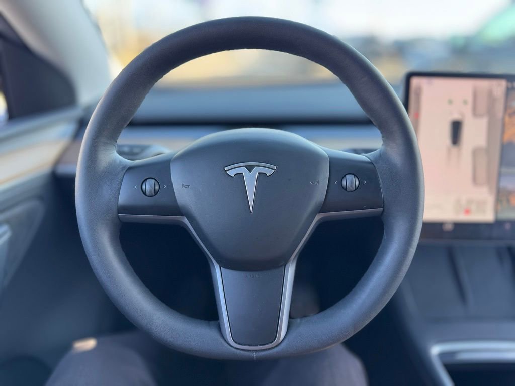 Used 2023 Tesla Model Y Long Range image 6
