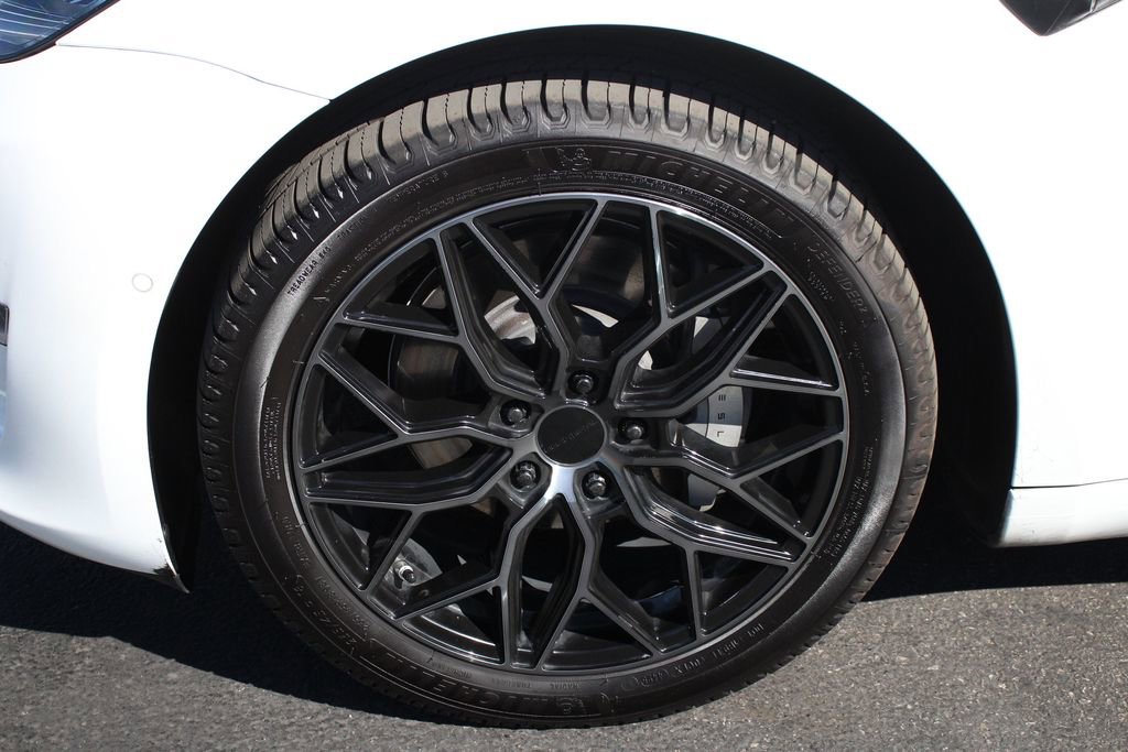 Used 2020 Tesla Model 3 Standard Range Plus RWD image 13