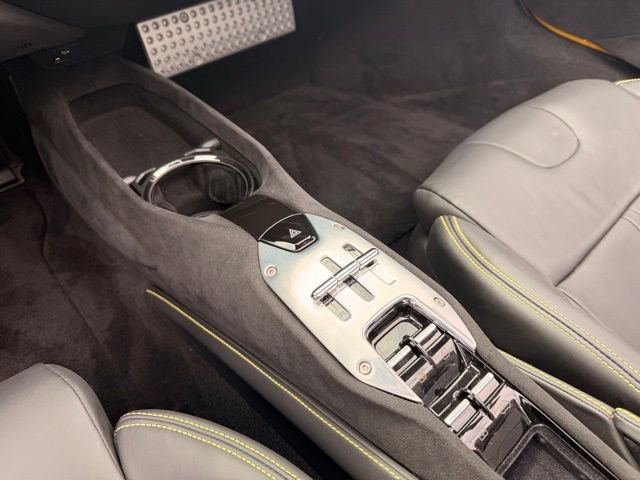 Used 2022 Ferrari SF90 Spider AWD/4WD image 28