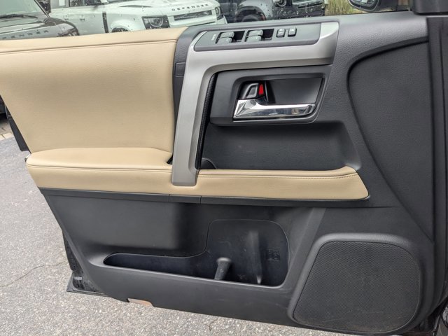 Used 2018 Toyota 4Runner SR5 Premium AWD/4WD image 20