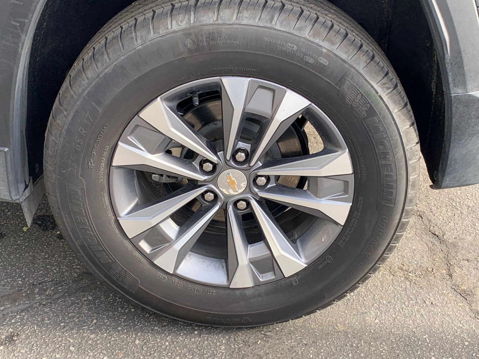 Used 2025 Chevrolet Equinox LT image 29