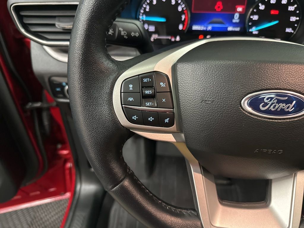 Used 2023 Ford Explorer XLT w/ Equipment Group 202A image 15