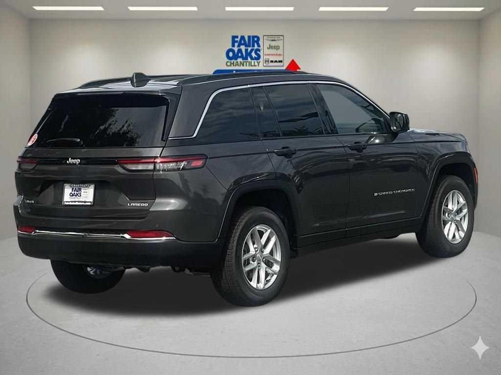 New 2026 Jeep Grand Cherokee Laredo X AWD/4WD image 5