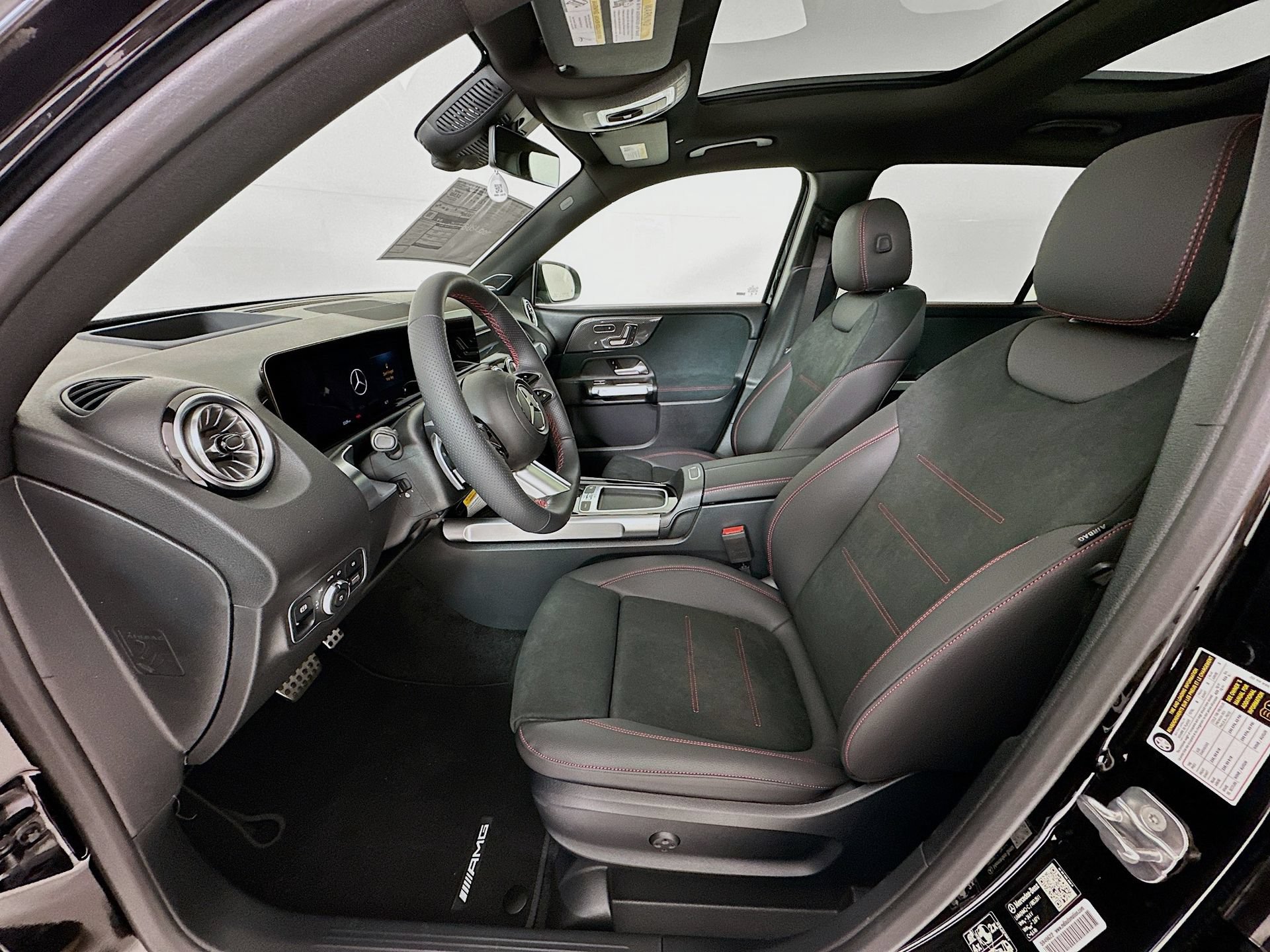 New 2026 Mercedes-Benz GLB 250 image 22