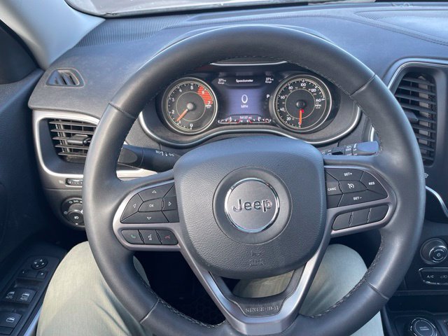 Used 2022 Jeep Cherokee Latitude Lux AWD/4WD image 18