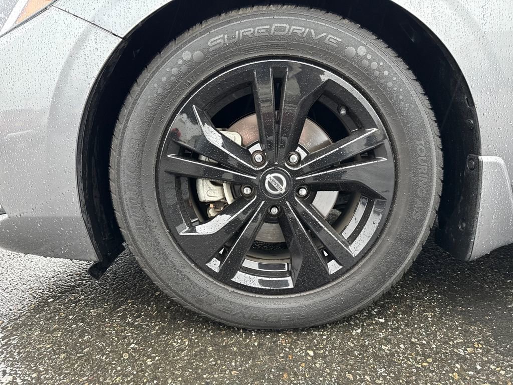 Used 2021 Nissan Sentra SV w/ Trunk Package image 30