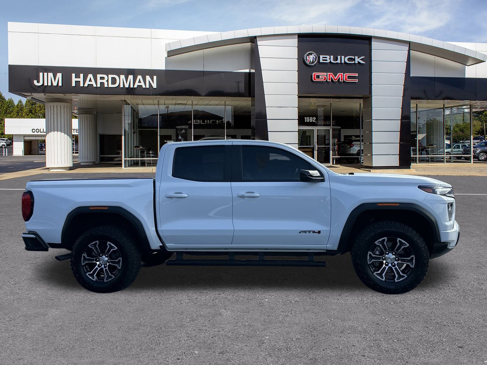 Certified 2024 GMC Canyon AT4 w/ Canyon Safety Plus Package image 8