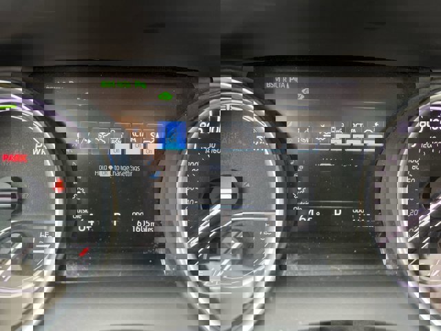 Used 2018 Toyota Camry XLE image 12