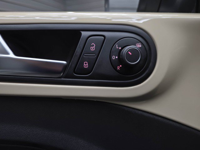 Used 2019 Volkswagen Beetle 2.0T Final Edition SEL FWD image 30