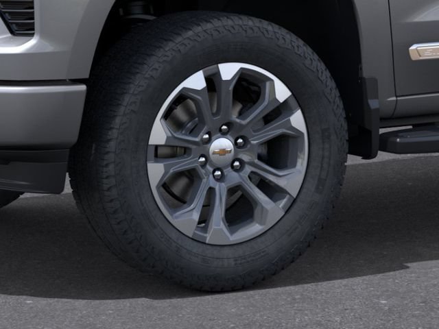 New 2026 Chevrolet Silverado 1500 High Country w/ LPO, Dark Essentials Package AWD/4WD image 9