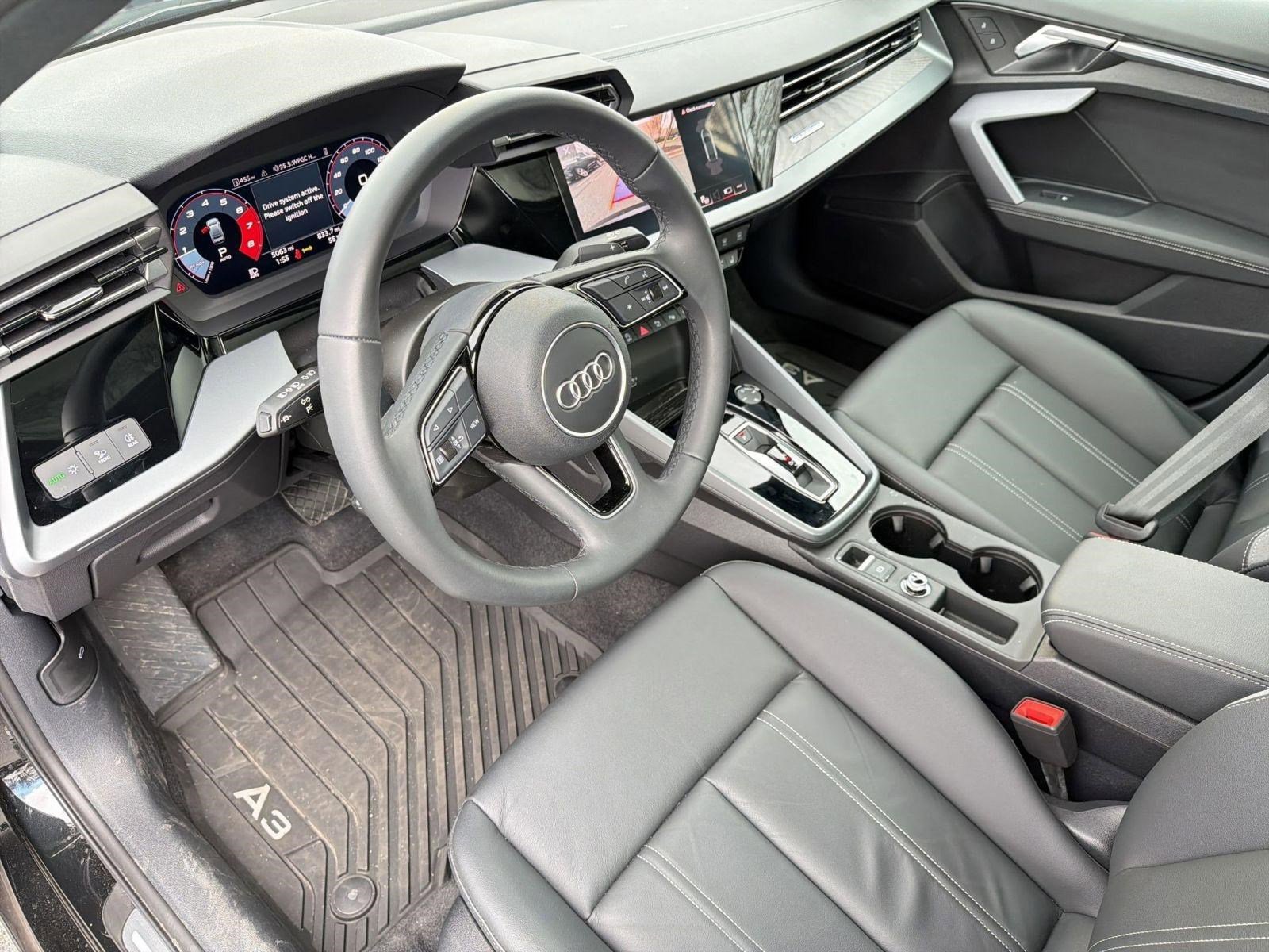 Used 2025 Audi A3 2.0T Premium w/ Convenience Package image 4