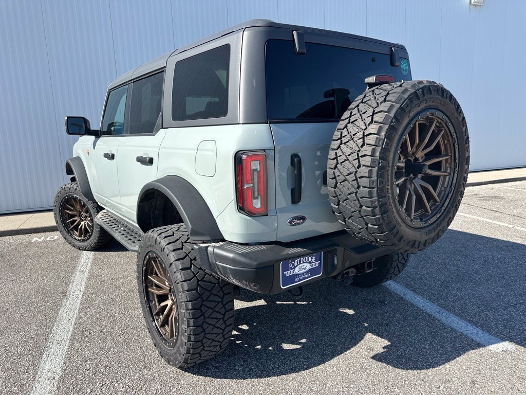 Certified 2023 Ford Bronco Badlands w/ Sasquatch Package AWD/4WD image 5