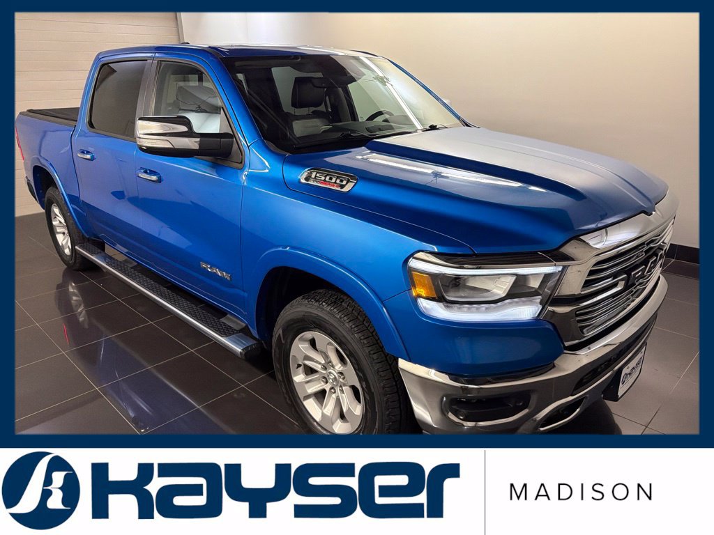 Used 2022 RAM 1500 Laramie AWD/4WD image 1