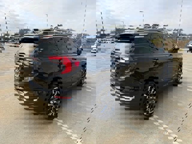 Used 2022 GMC Terrain SLT image 5