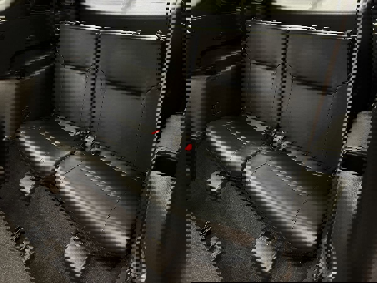 Used 2024 Mitsubishi Outlander SE Black Edition image 35