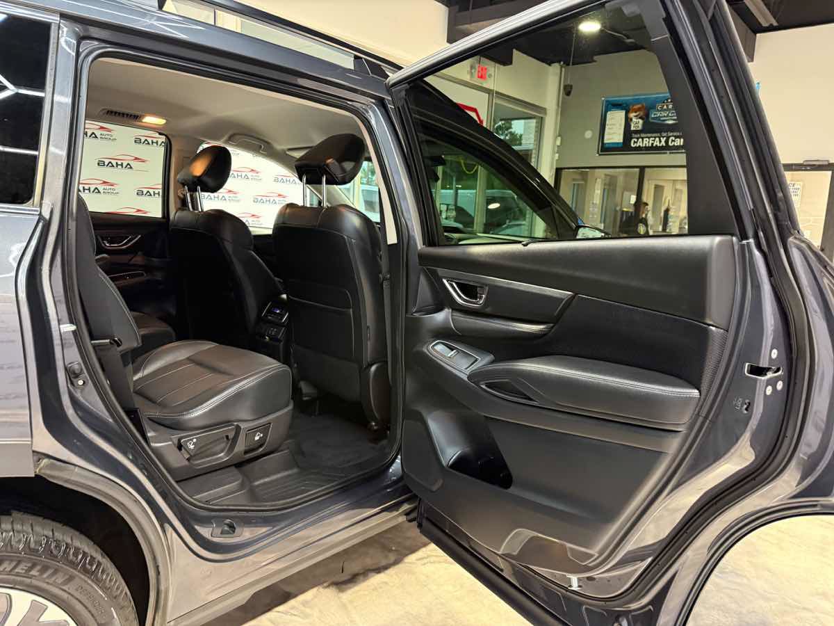 Used 2023 Subaru Ascent Limited AWD/4WD image 48