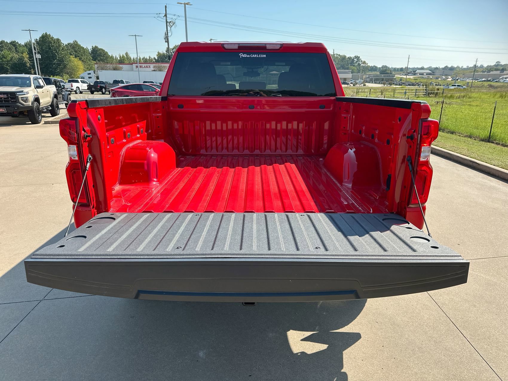 Used 2024 Chevrolet Silverado 1500 LT Trail Boss w/ LPO, Dark Essentials Package AWD/4WD image 22