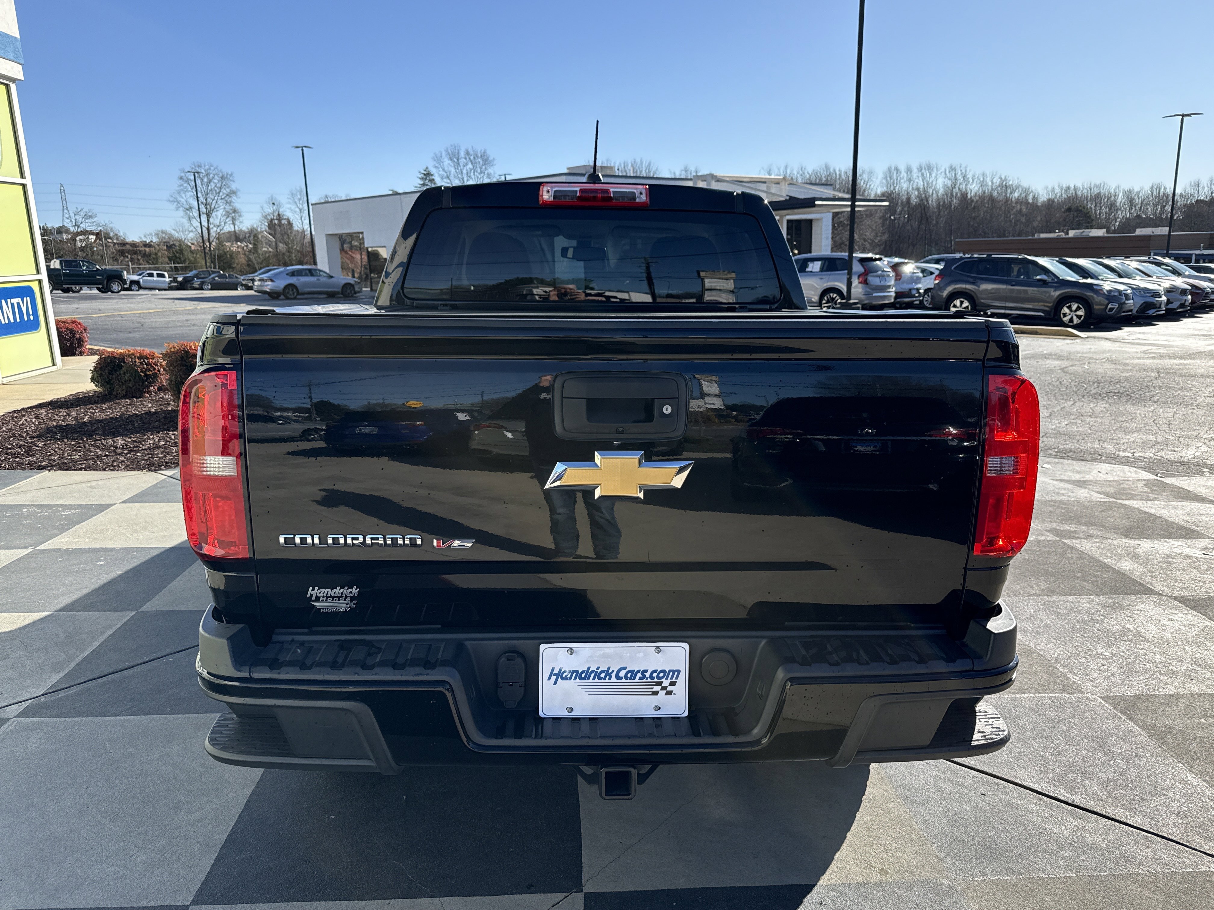 Used 2019 Chevrolet Colorado W/T w/ Custom Special Edition image 9